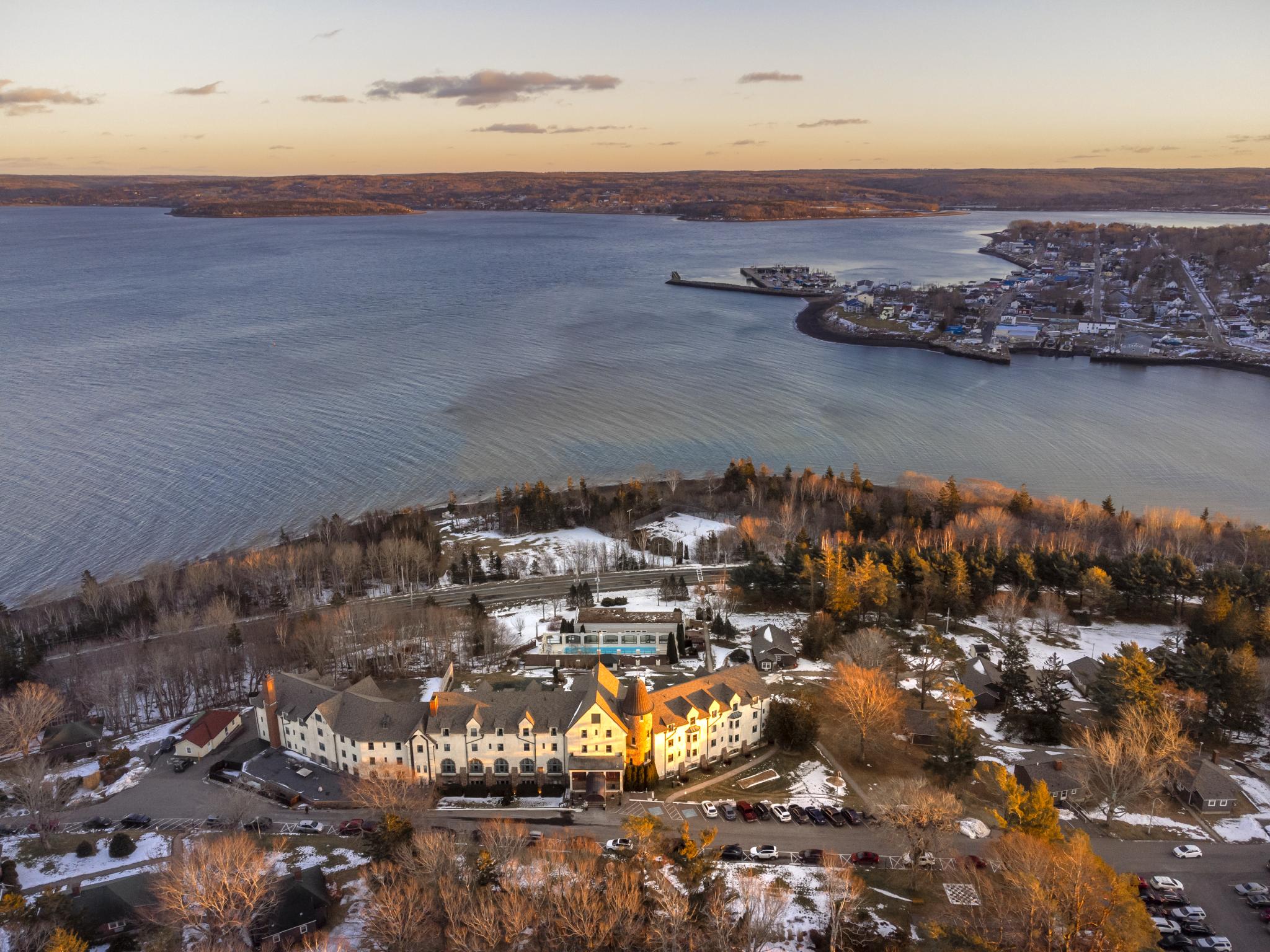 Photographer: Acorn Art & Photography